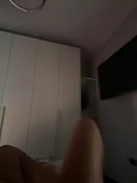 Snapshot of BabyLeopard chatting on 09-27-25, 01:05 BabyLeopard online show from 09-27-25, 01:05