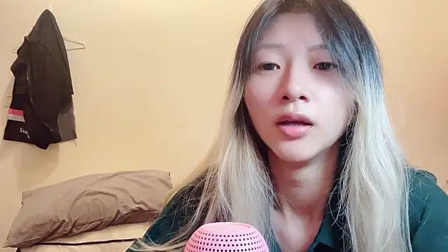 xu9920 online show from 09-09-25, 12:37