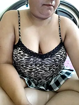 payal 261072  online show from 09-17-25, 08:21