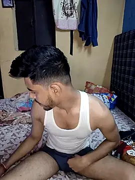 fcukboiiiii69 online show from 04-12-26, 11:48