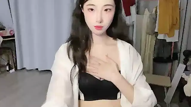 Freya7777 online show from 09-13-25, 04:07