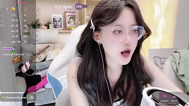Naiyi-babe online show from 10-18-25, 02:07