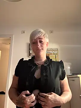 Rozendefotz online show from 12-17-25, 07:25