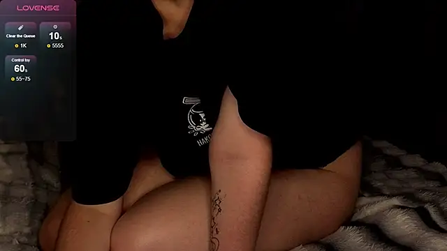 Snapshot of Dllqq chatting on 03-15-26, 01:44 Dllqq online show from 03-15-26, 01:44