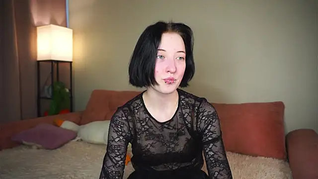 JuanaFriesz online show from 04-24-26, 08:39