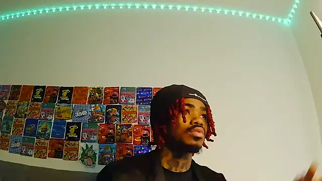 Snapshot of risktakinndolo chatting on 09-14-25, 02:16 risktakinndolo online show from 09-14-25, 02:16