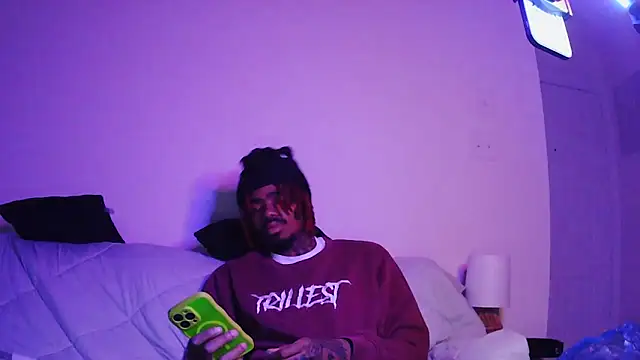 Snapshot of risktakinndolo chatting on 10-02-25, 05:47 risktakinndolo online show from 10-02-25, 05:47