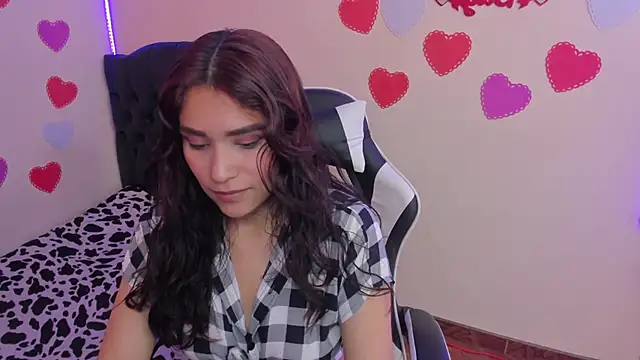 megaan cb online show from 04-26-26, 04:15