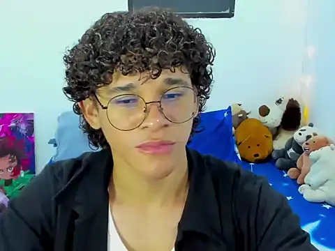 Tom Blues online show from 03-10-26, 11:54