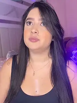 Emiily Moore1 online show from 11-13-25, 10:19