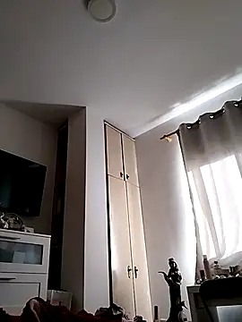 canariamorbosa online show from 10-31-25, 09:43