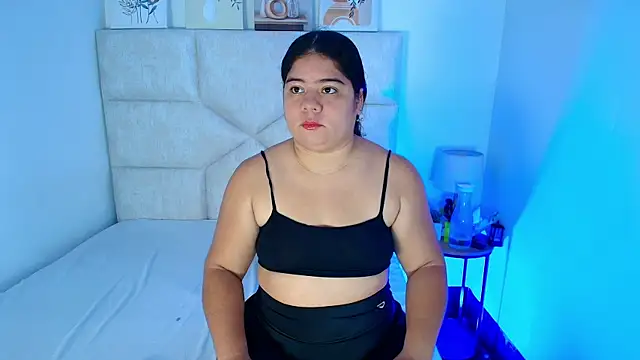 elizawiliamst online show from 07-21-26, 11:23