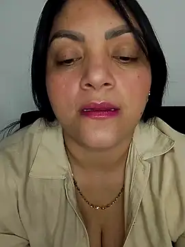 Snapshot of tiffany_Johnson1 chatting on 09-21-25, 03:08 tiffany Johnson1 online show from 09-21-25, 03:08