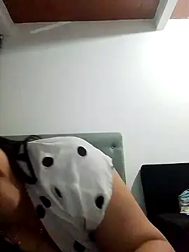 Snapshot of tiffany_Johnson1 chatting on 09-28-25, 03:56 tiffany Johnson1 online show from 09-28-25, 03:56