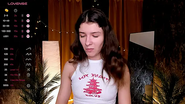 amy cute cat online show from 11-28-25, 10:07