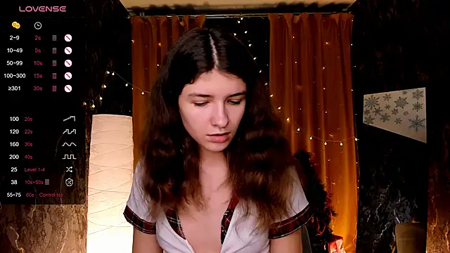 amy cute cat online show from 12-17-25, 08:53