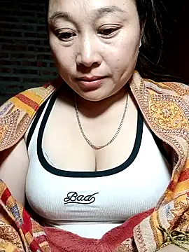 mdaobae online show from 12-18-25, 04:02