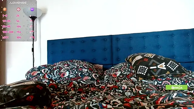 Snapshot of MariaHoward chatting on 09-19-25, 08:16 MariaHoward online show from 09-19-25, 08:16