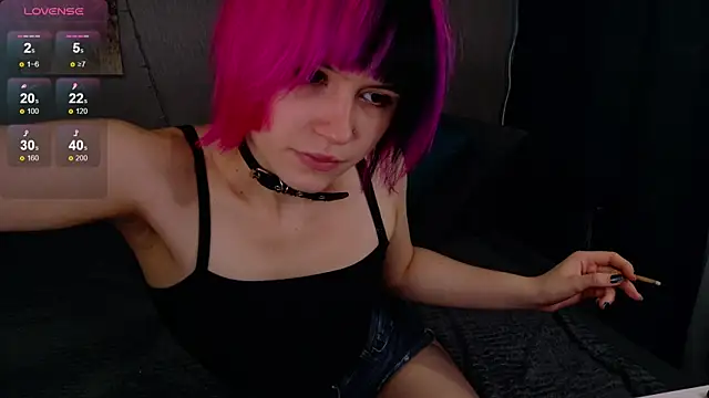 Snapshot of KikiMoor chatting on 09-17-25, 03:19 KikiMoor online show from 09-17-25, 03:19