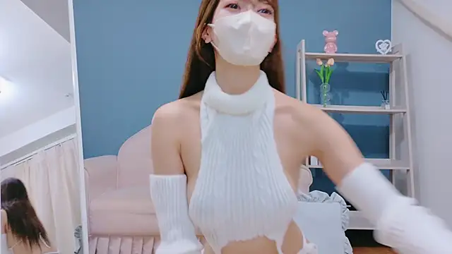 Snapshot of RIRI-style chatting on 11-15-25, 08:55 RIRI-style online show from 11-15-25, 08:55