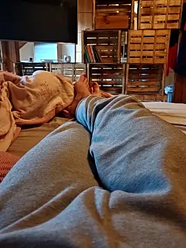 Snapshot of Horny_mummy chatting on 02-22-26, 02:48 Horny mummy online show from 02-22-26, 02:48