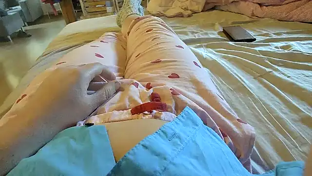 Snapshot of Horny_mummy chatting on 03-08-26, 07:45 Horny mummy online show from 03-08-26, 07:45