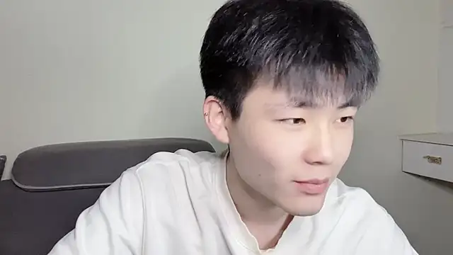 xiaoyang5200 online show from 11-02-25, 01:35