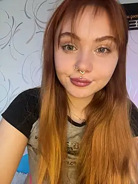 LunaMillie online show from 02-26-26, 10:36