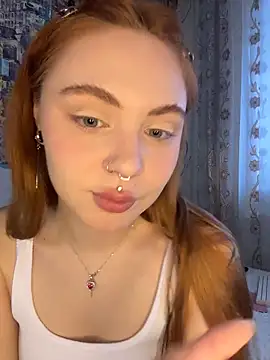 LunaMillie online show from 04-04-26, 12:13