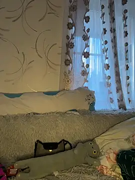 LunaMillie online show from 04-26-26, 03:21