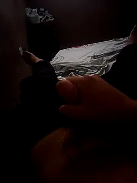 Snapshot of Maratattoo22 chatting on 11-23-25, 08:25 Maratattoo22 online show from 11-23-25, 08:25