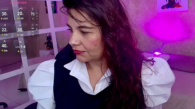 Snapshot of SecretObsession_Eup chatting on 10-18-25, 04:15 SecretObsession Eup online show from 10-18-25, 04:15