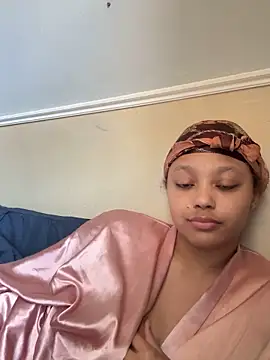 Snapshot of Marleymols chatting on 11-29-25, 02:53 Marleymols online show from 11-29-25, 02:53