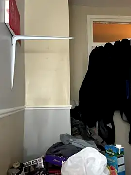 Snapshot of Marleymols chatting on 12-13-25, 09:09 Marleymols online show from 12-13-25, 09:09