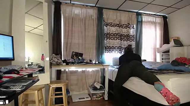 Snapshot of ANALTRAINING4U2 chatting on 03-06-25, 06:05 ANALTRAINING4U2 online show from 03-06-25, 06:05