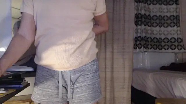 Snapshot of ANALTRAINING4U2 chatting on 10-30-25, 03:19 ANALTRAINING4U2 online show from 10-30-25, 03:19