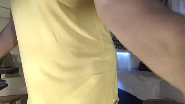 Snapshot of ANALTRAINING4U2 chatting on 11-16-25, 01:06 ANALTRAINING4U2 online show from 11-16-25, 01:06