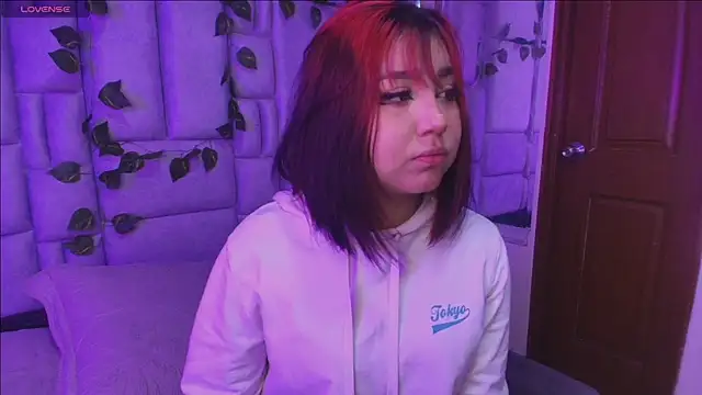 sophiievv online show from 09-18-25, 12:18