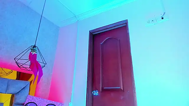 Snapshot of sophiievv chatting on 02-01-26, 08:02 sophiievv online show from 02-01-26, 08:02