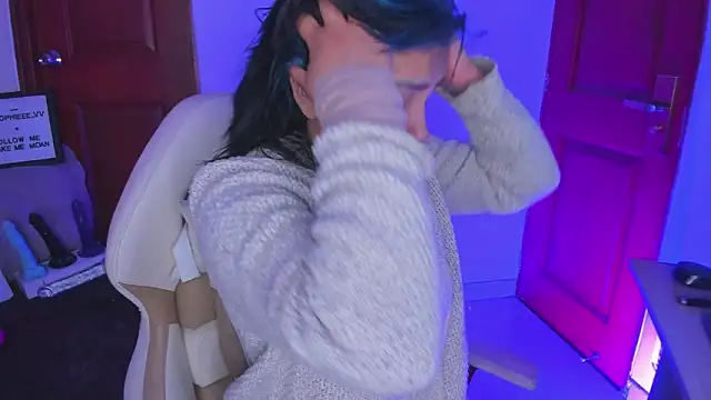 Snapshot of sophiievv chatting on 02-05-26, 08:02 sophiievv online show from 02-05-26, 08:02