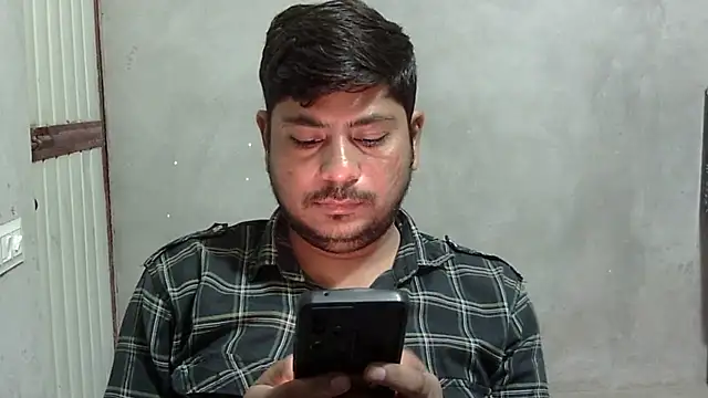 Ajmersingh335512 online show from 04-22-26, 04:52