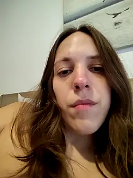 Snapshot of lauflor chatting on 04-26-26, 07:11 lauflor online show from 04-26-26, 07:11