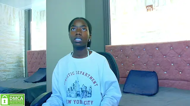 katia green1 online show from 09-26-25, 05:50