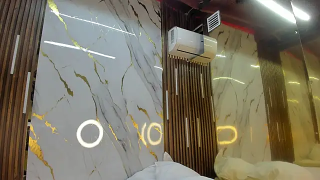 VictoriaDuart online show from 04-10-26, 08:24