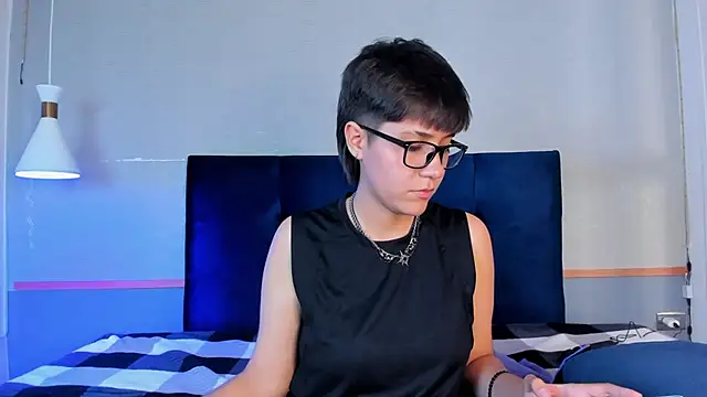 Tsuki Maru online show from 11-20-25, 08:30