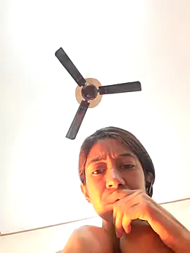 Evneet27 Saavu online show from 02-12-26, 07:14