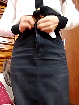 MaryyLy online show from 10-31-25, 01:34