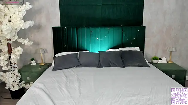 Brenda Puff online show from 03-27-26, 12:27