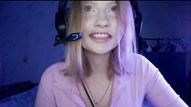 Snapshot of pr_In_cess_ chatting on 09-21-25, 08:21 pr In cess  online show from 09-21-25, 08:21