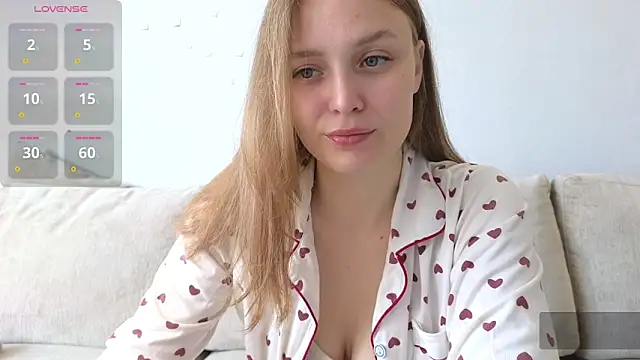 Hot Lili1 online show from 09-15-25, 03:06